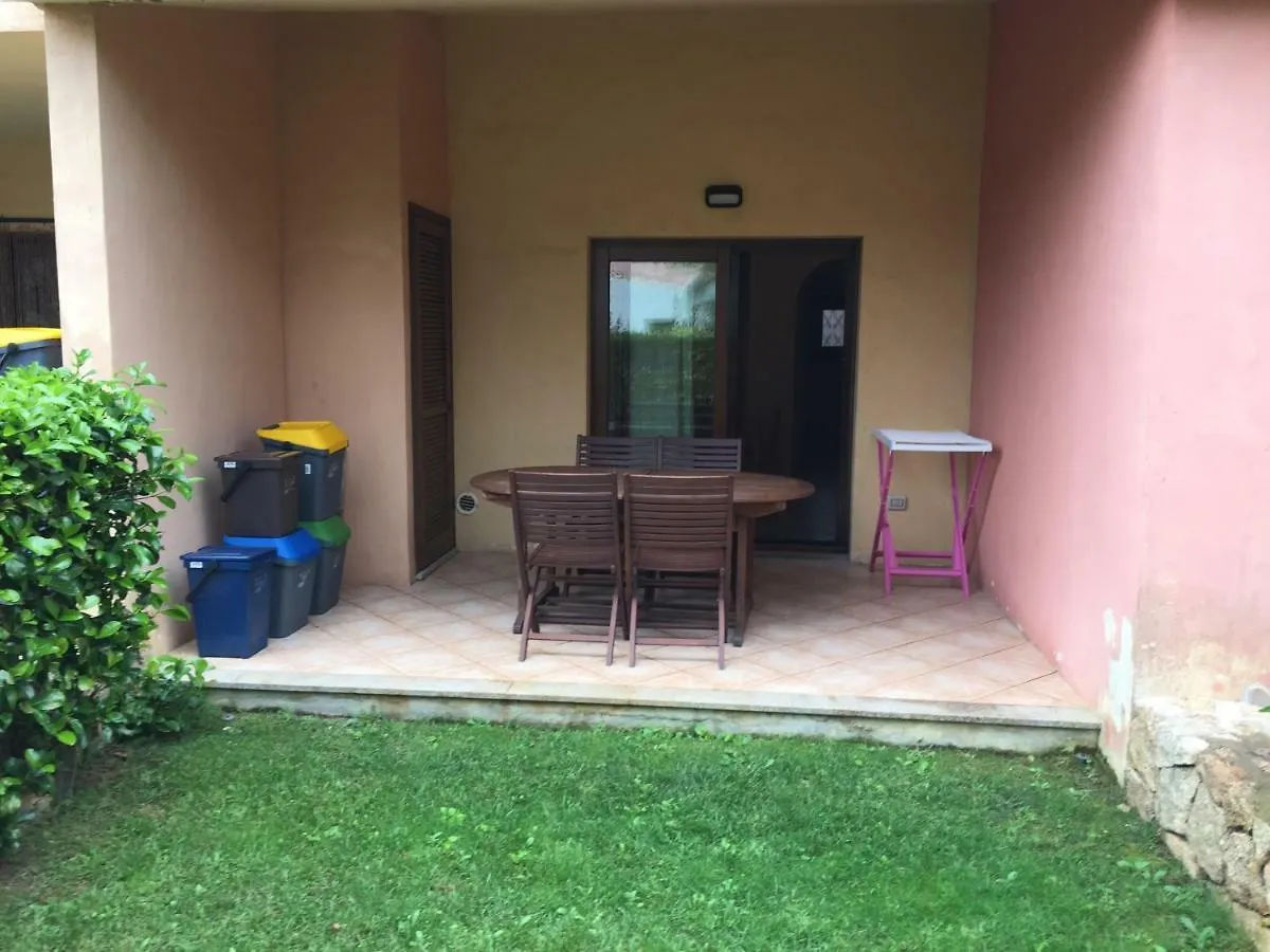 Semesterbostad Casa Vacanza A Porto Istana Murta Maria